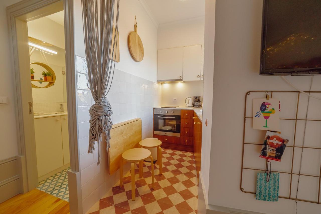 Downtown Modern Studio With Terrace By Vacationy Πόρτο Εξωτερικό φωτογραφία