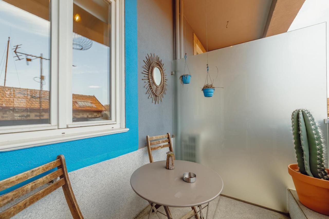 Downtown Modern Studio With Terrace By Vacationy Πόρτο Εξωτερικό φωτογραφία